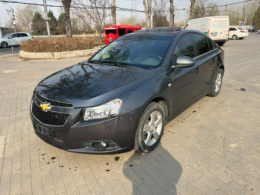 雪佛兰旧款车型图/老款雪佛兰suv