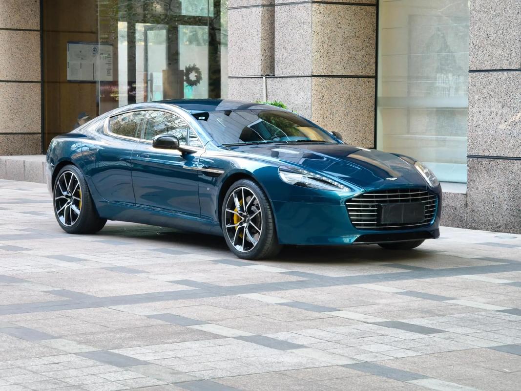 阿斯顿马丁rapide(马斯丁顿跑车)