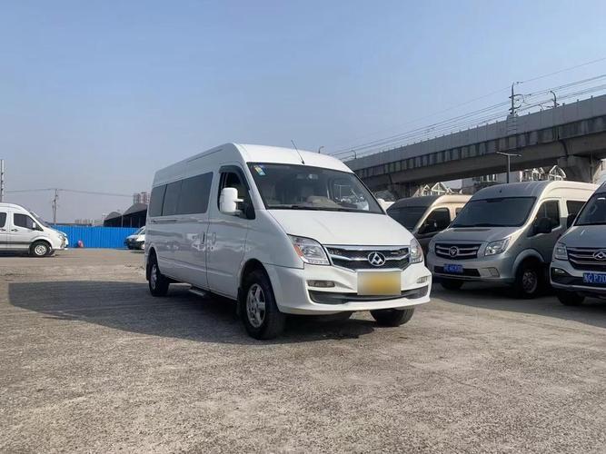 大通19座客车图片(大通18座商务车照片及价格)