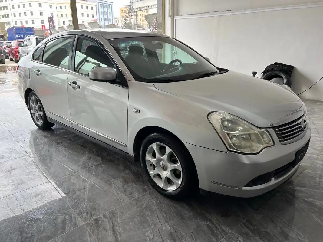 日产老款轩逸经典(日产老款轩逸经典怎么样)