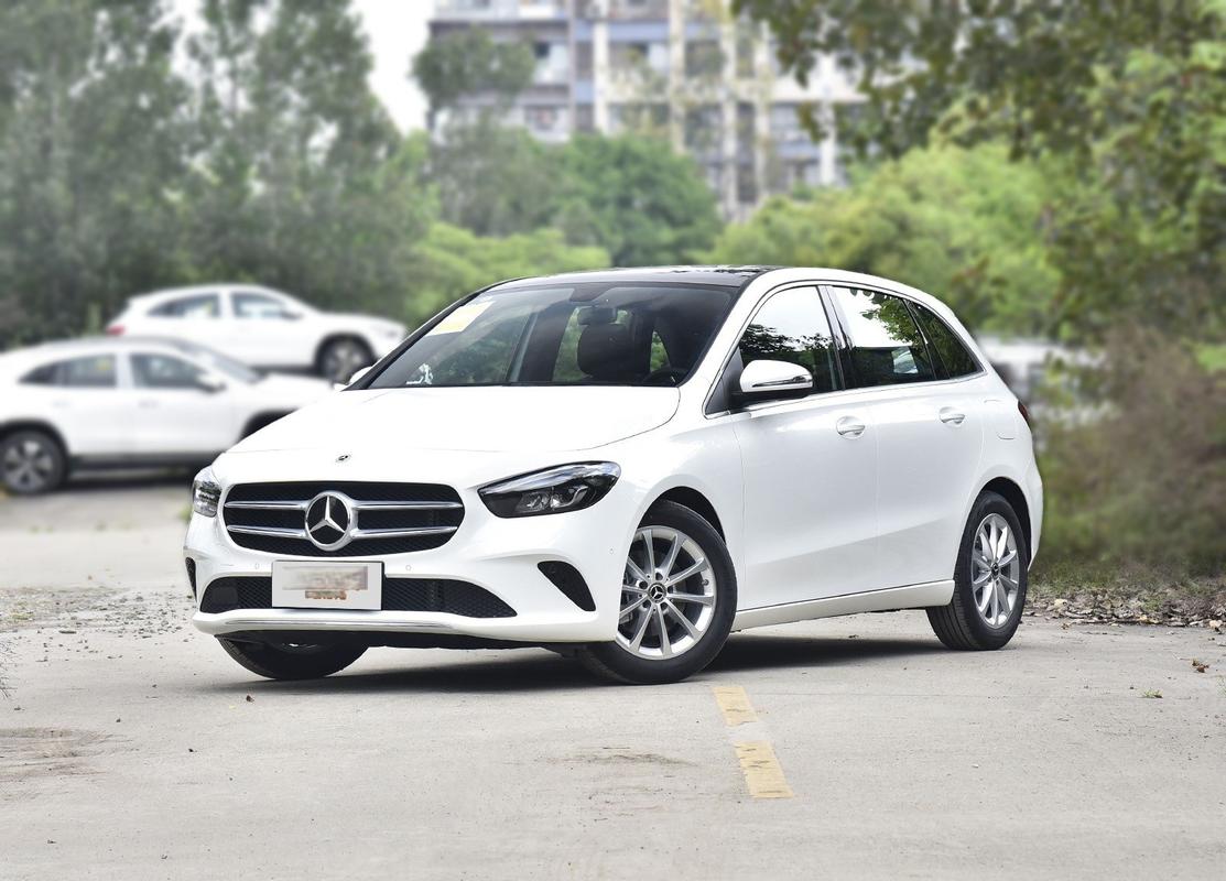 女人最适合开哪款奔驰／女人最适合开哪款奔驰suv