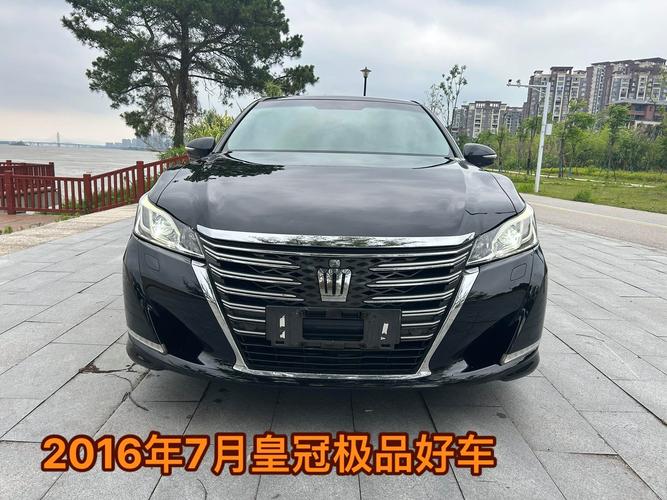 丰田皇冠2021款报价 丰田皇冠价格及图片