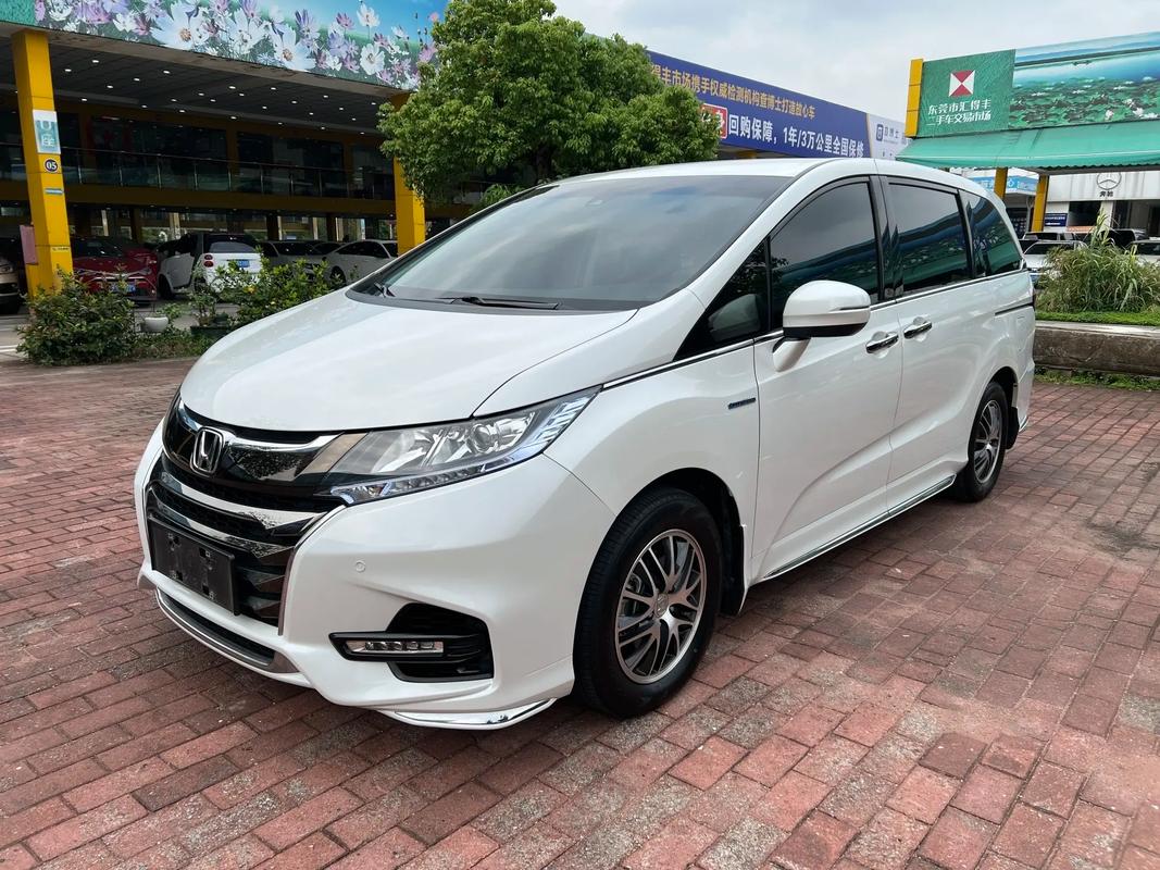本田7座商务车价格及图片(本田七座商务车2021款)