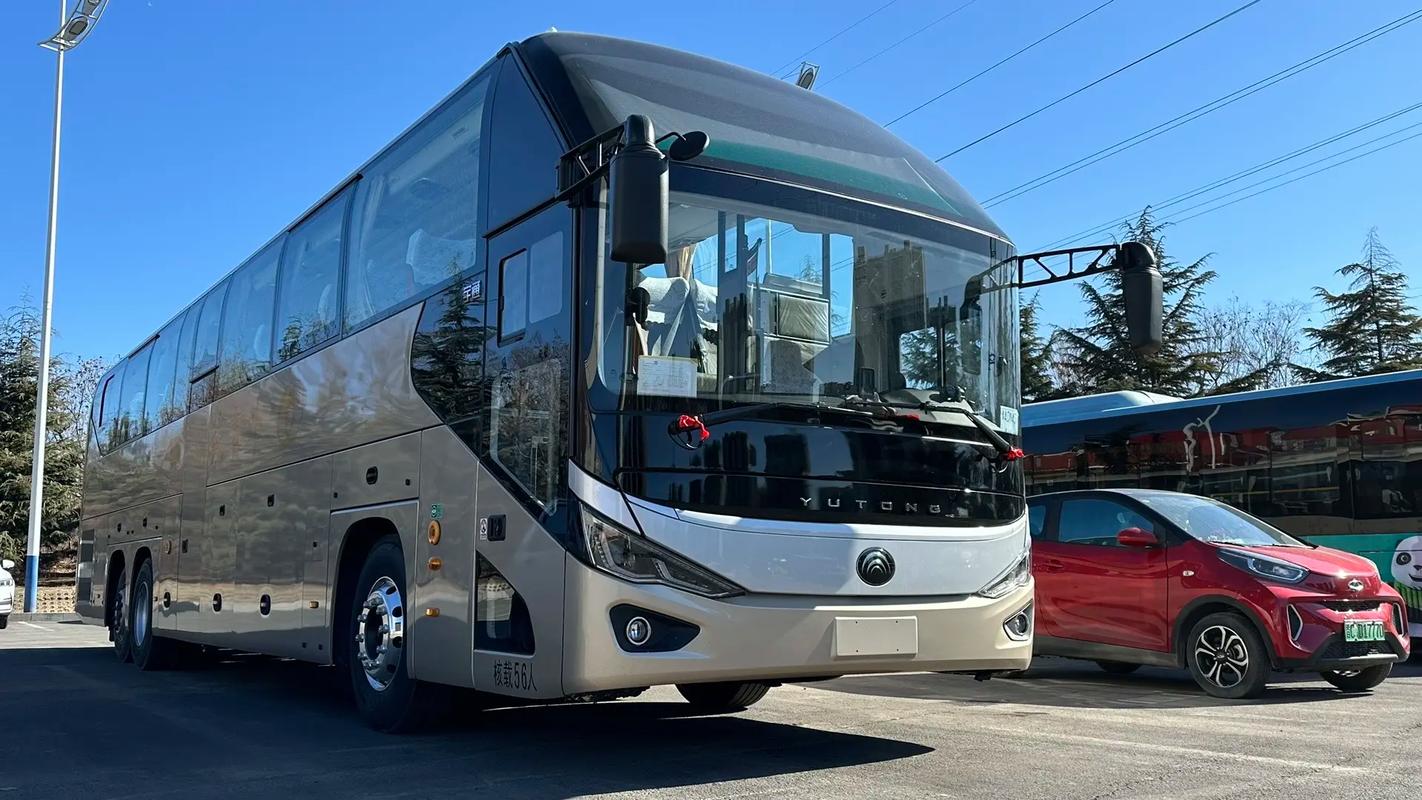 宇通豪华大巴车报价,宇通客车豪华大巴