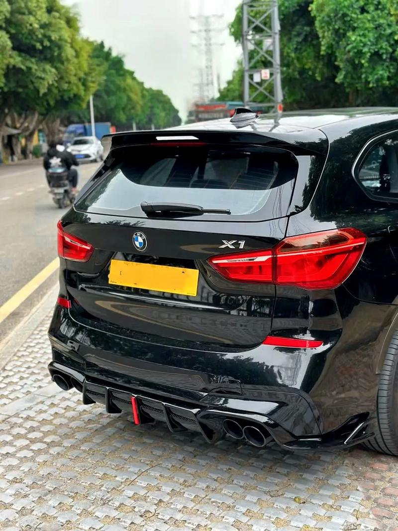 宝马x1改装(宝马X1改装图片)
