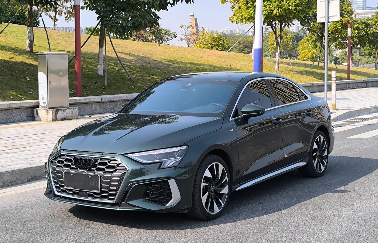 奥迪a35tfsi价格/奥迪a3价格?