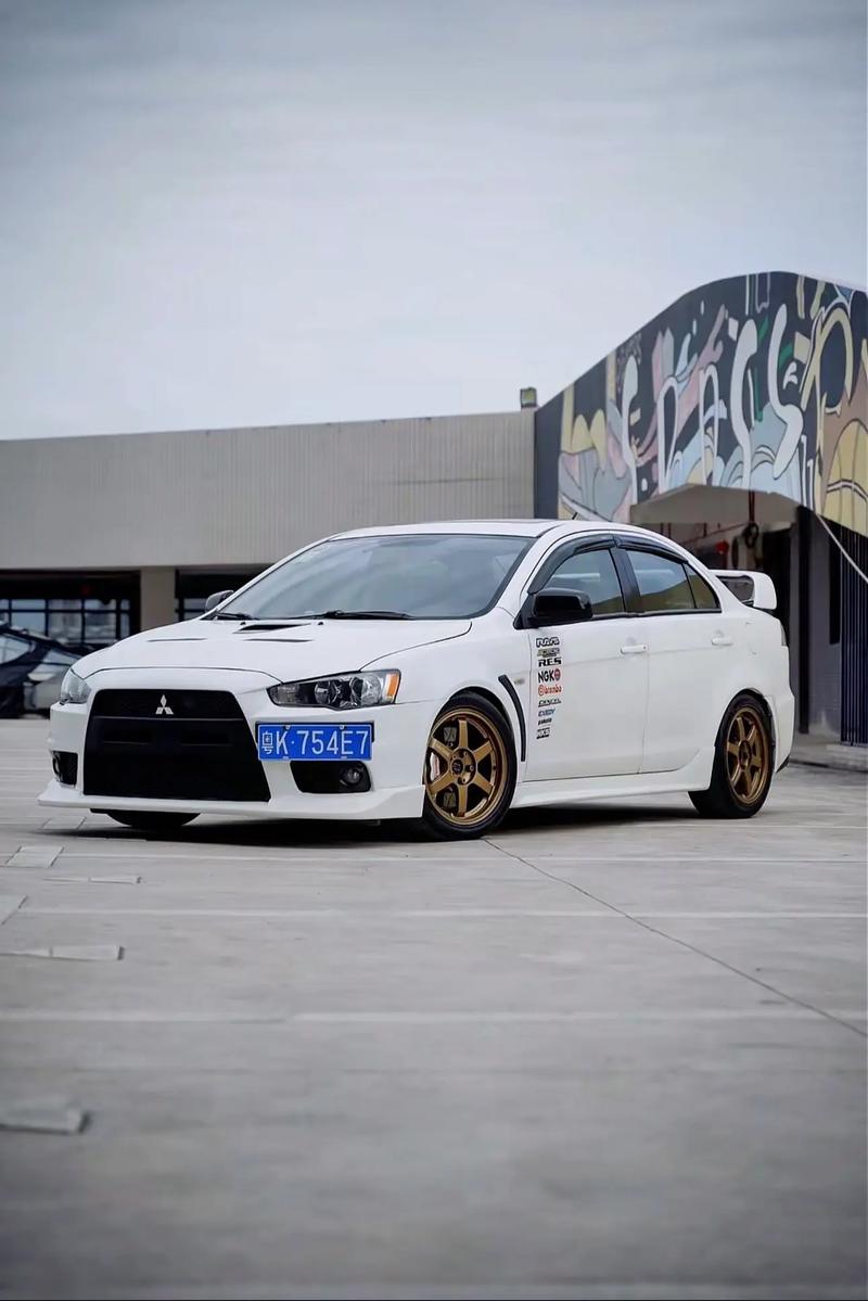 【十一代三菱evo报价,三菱第十一代evo】