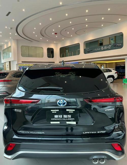 suv丰田皇冠价格(丰田皇冠2022价格)